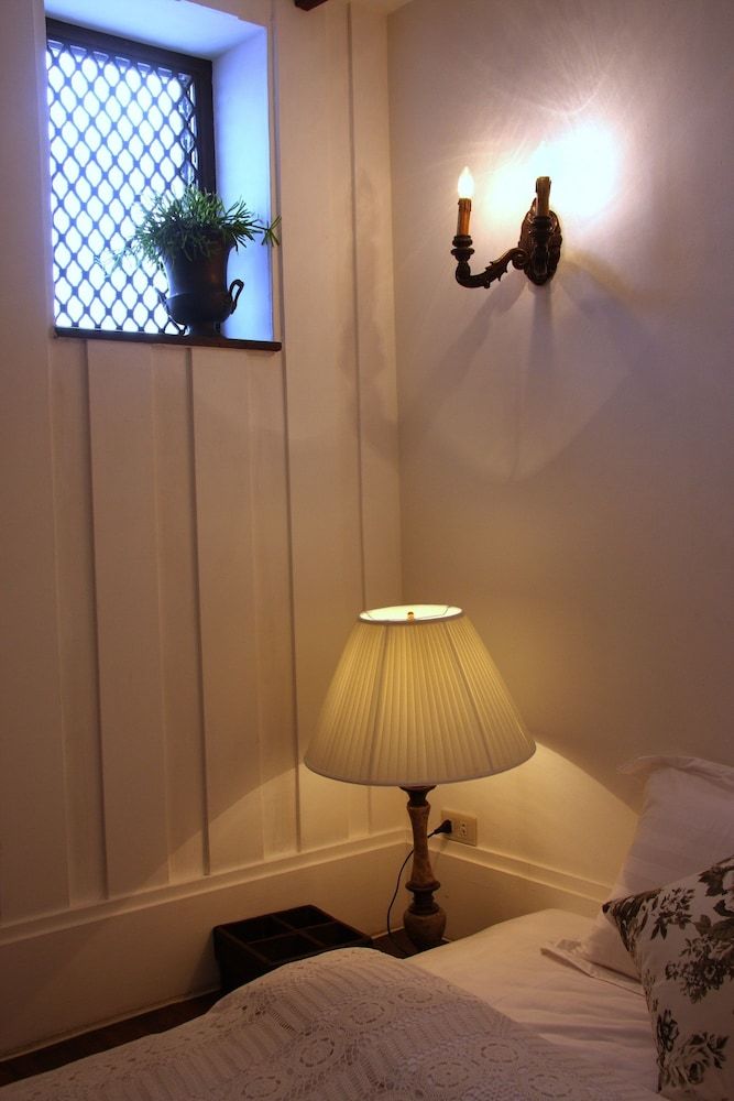 The Bhuthorn Bed and Breakfast Superior Room 2