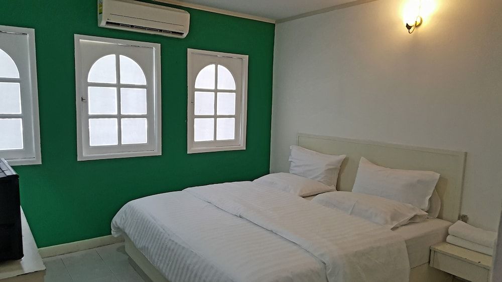 Mr.sea in Bangkok Double Room, 1 King Bed 4