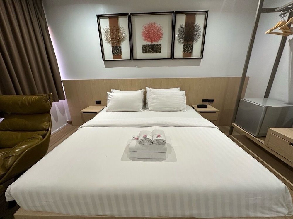 undefined Sakura Sky Residence 8