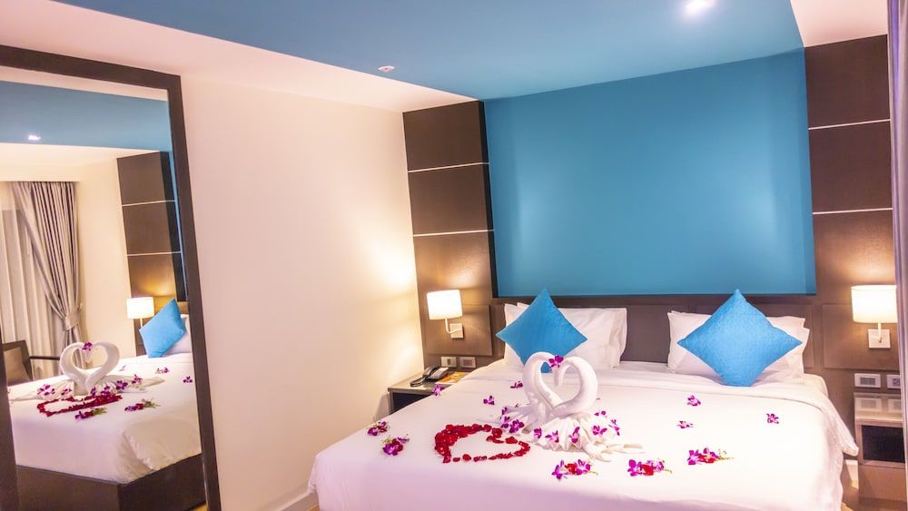 undefined Unique Regency Pattaya 10