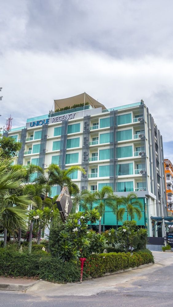 undefined Unique Regency Pattaya 5