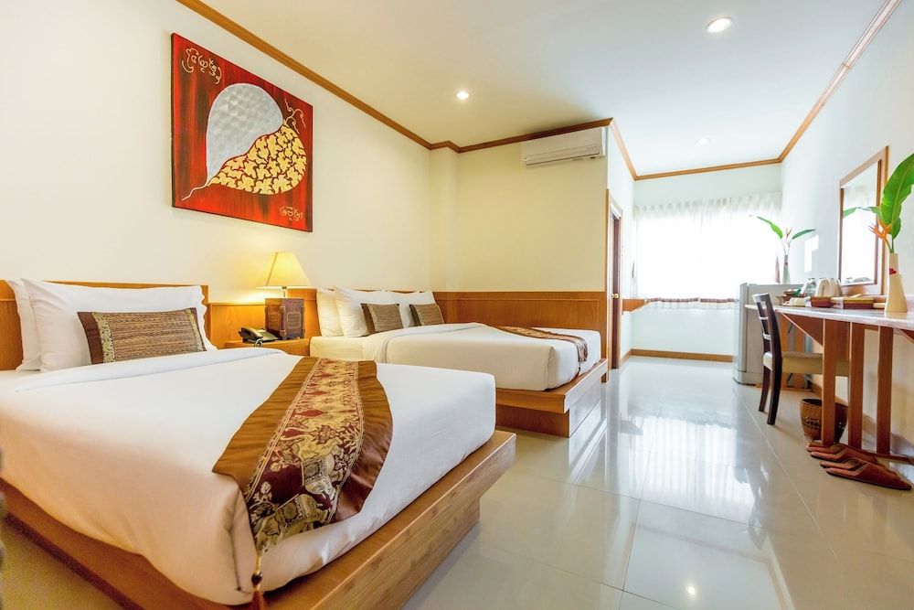 Loei Village Hotel Premier Twin Room 3