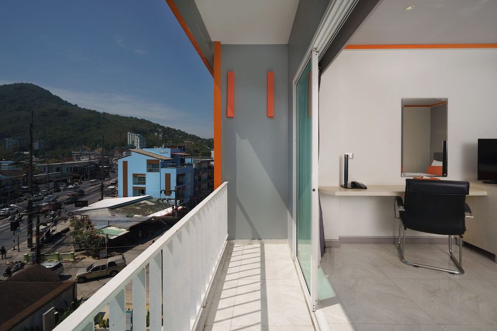 Chabana Kamala Hotel Deluxe Room, 1 Double or 2 Twin Beds 22