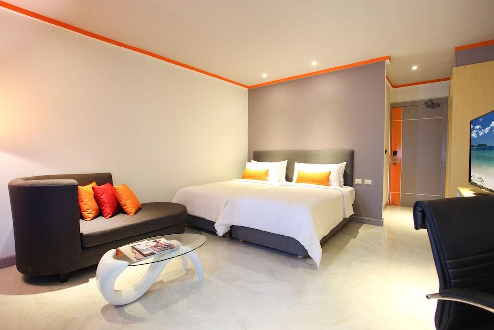 Chabana Kamala Hotel Deluxe Room, 1 Double or 2 Twin Beds 5
