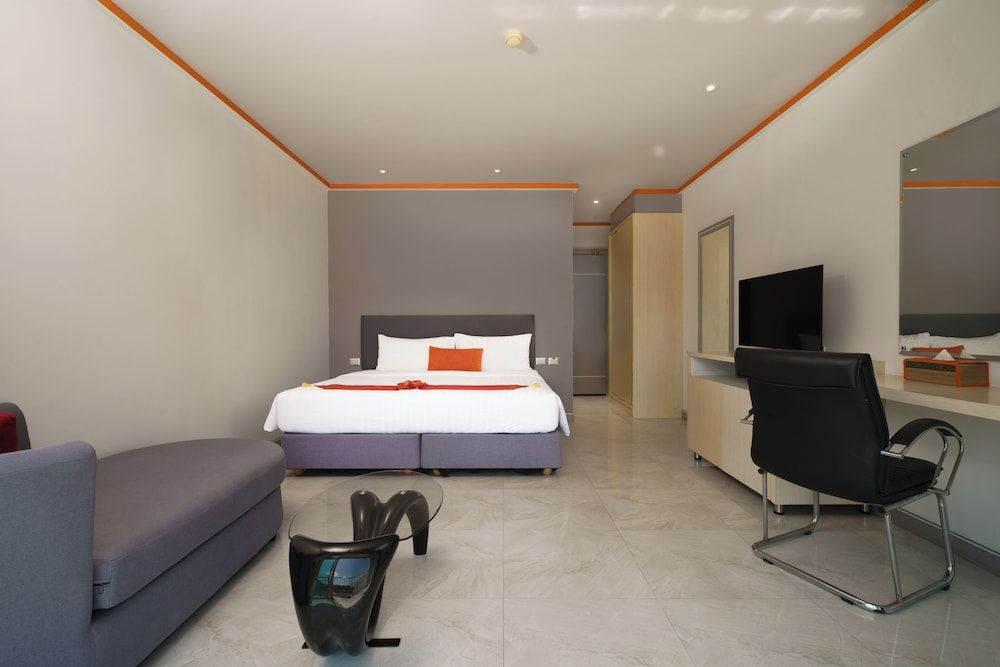 Chabana Kamala Hotel Deluxe Room, 1 Double or 2 Twin Beds 17