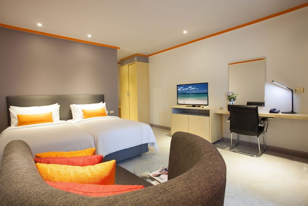 Chabana Kamala Hotel Deluxe Room, 1 Double or 2 Twin Beds 9