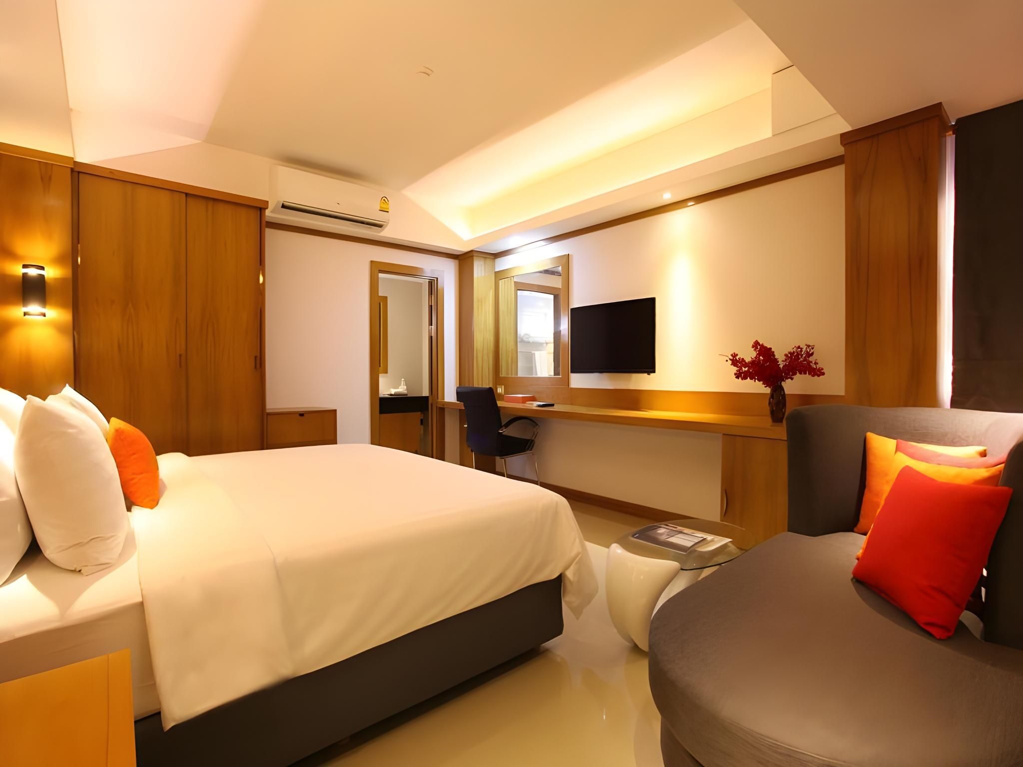 Chabana Kamala Hotel Superior Room 12