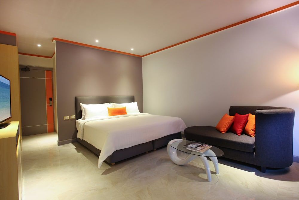 Chabana Kamala Hotel Deluxe Room, 1 Double or 2 Twin Beds 3