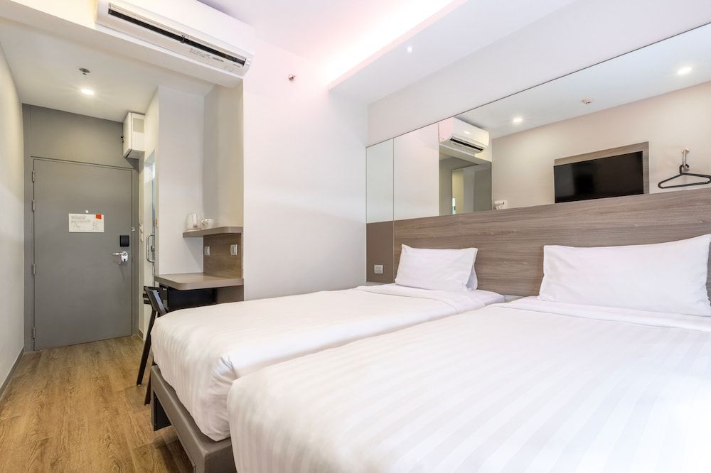 undefined Easy Planet Bangkok Surawong 6