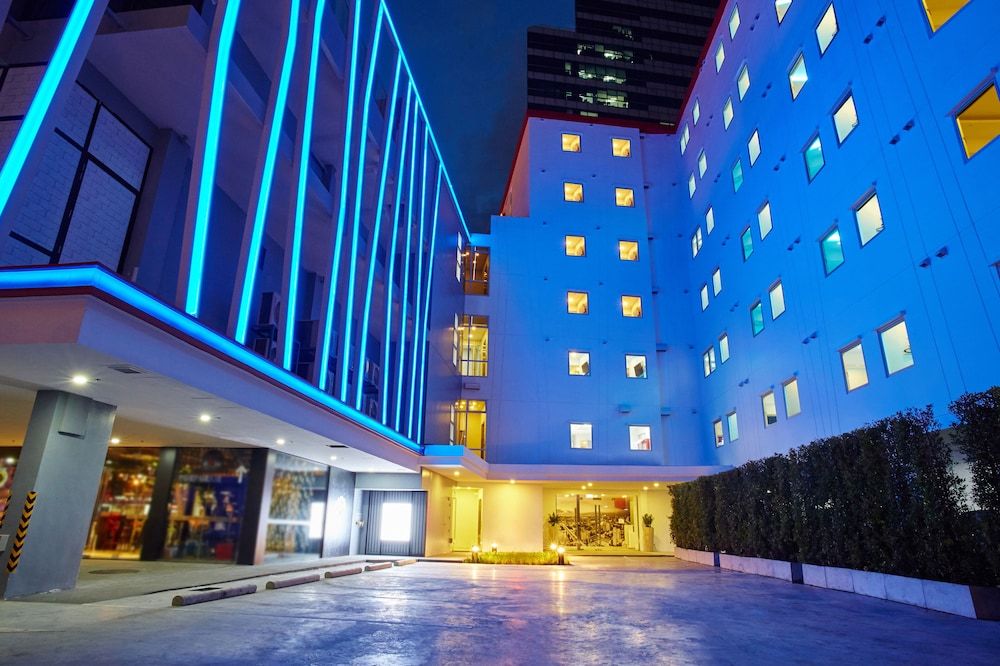 undefined Easy Planet Bangkok Surawong 3