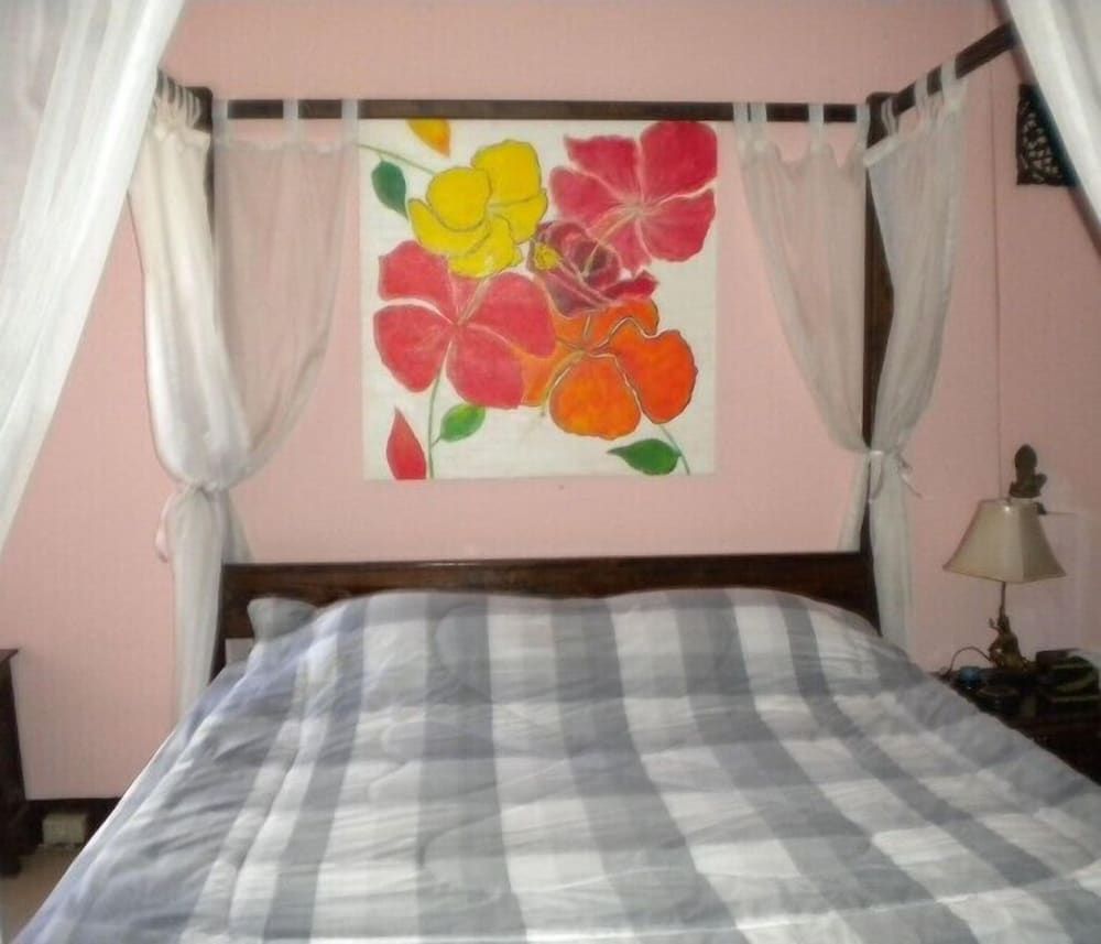 undefined Nicky's Guesthouse 6