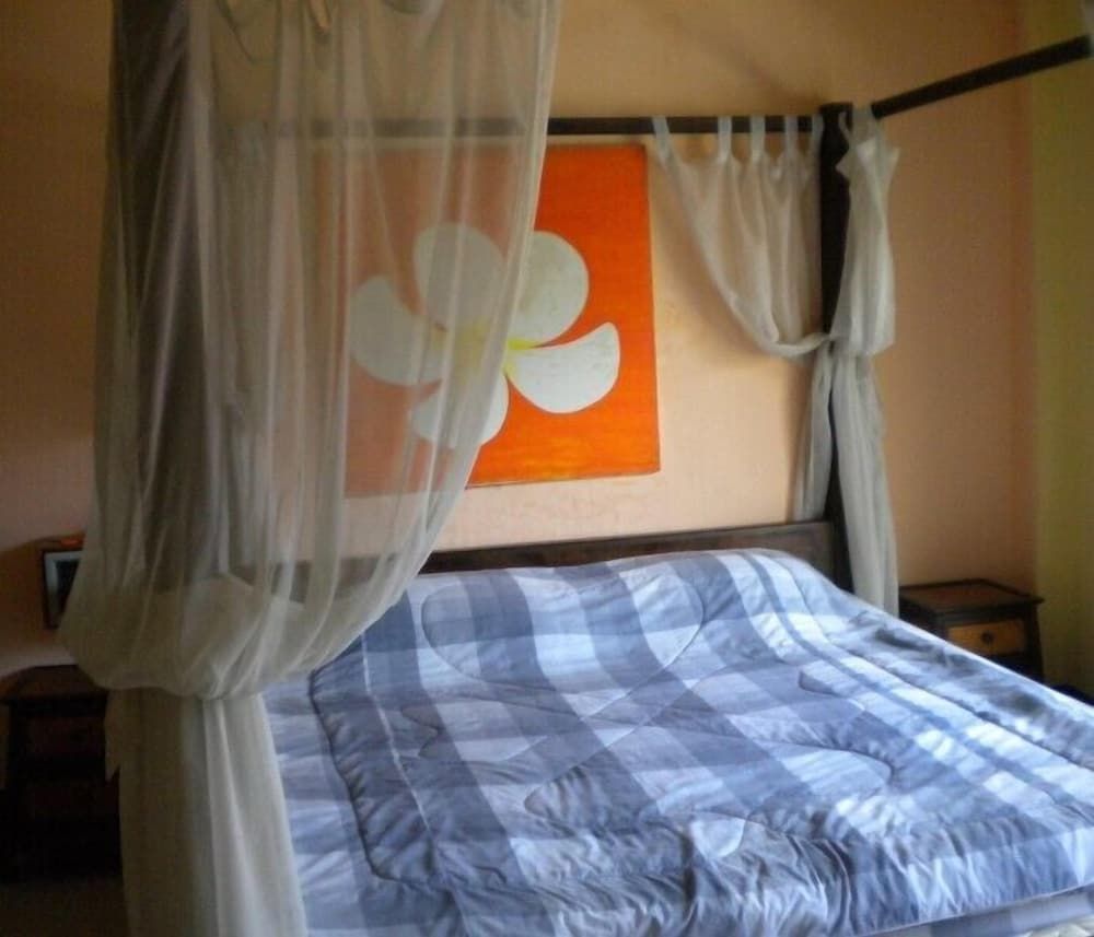 undefined Nicky's Guesthouse 8