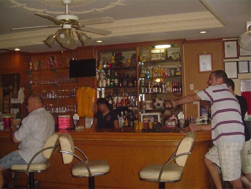 undefined Nicky's Guesthouse 3