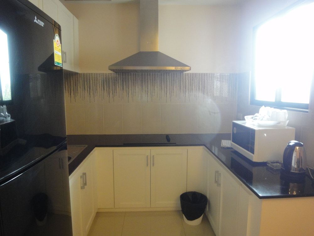 Royal Place Banchang Junior suite 5