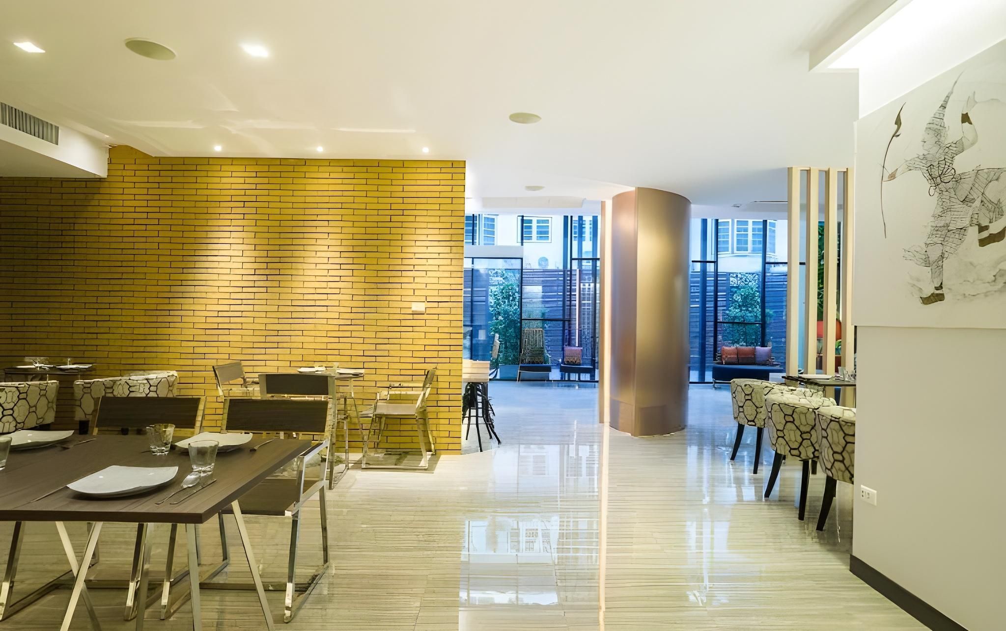 undefined Aim House Bangkok Hotel - No parking 9