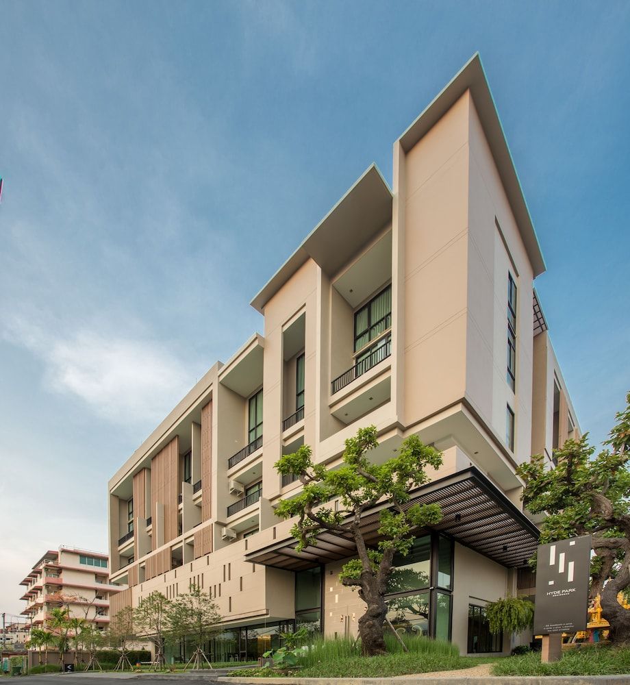 undefined Hyde Park Chiangmai 2