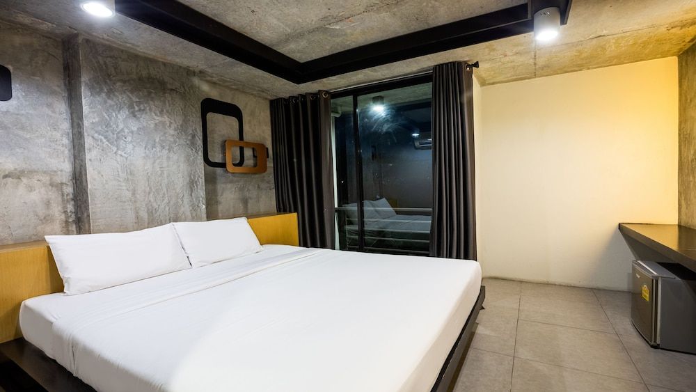 undefined B2 Hotel South Pattaya Premier Hotel 4