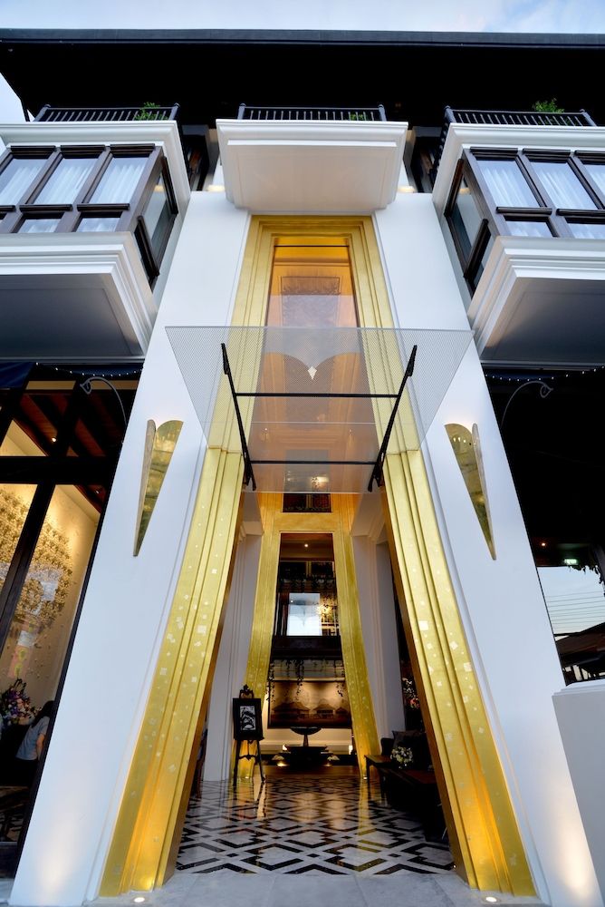 undefined Makkachiva 7