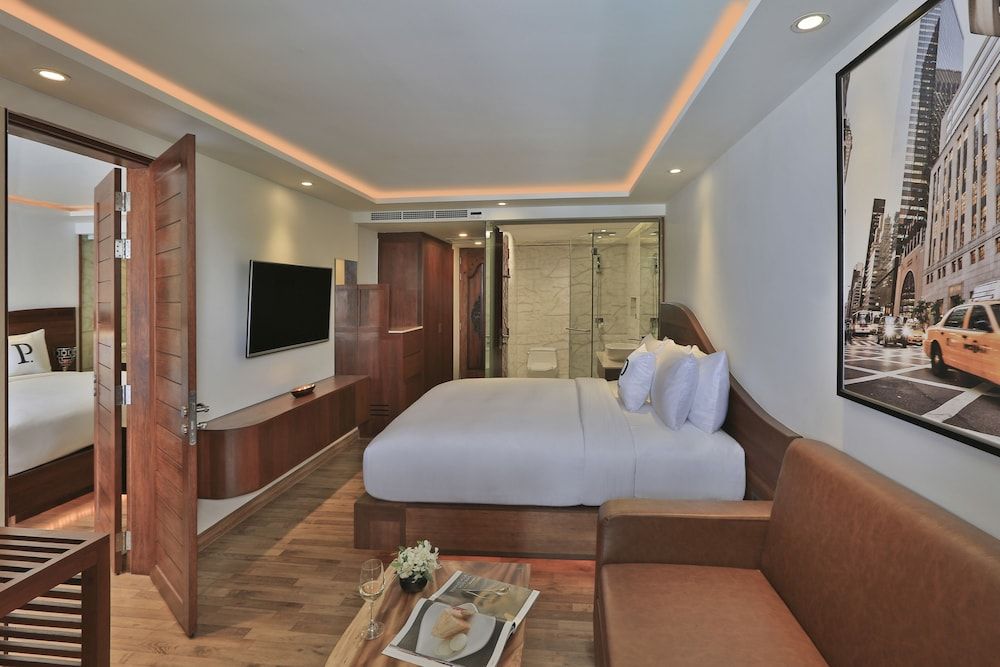 The Privilege Hotel Ezra Beach Club Deluxe Room 10