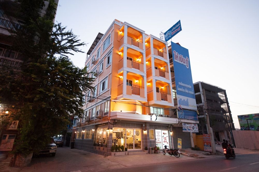 undefined Hoppers Place Donmuang Room