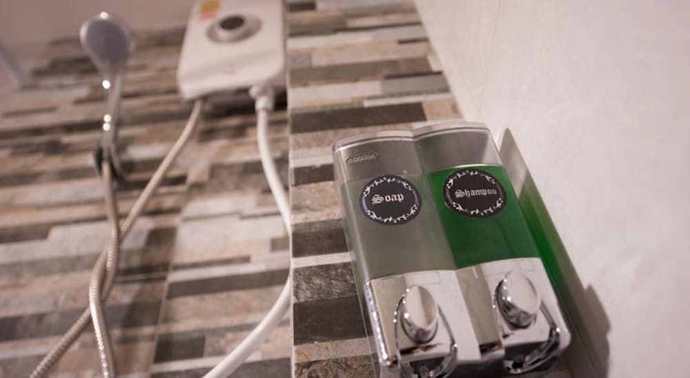 Bathroom amenities