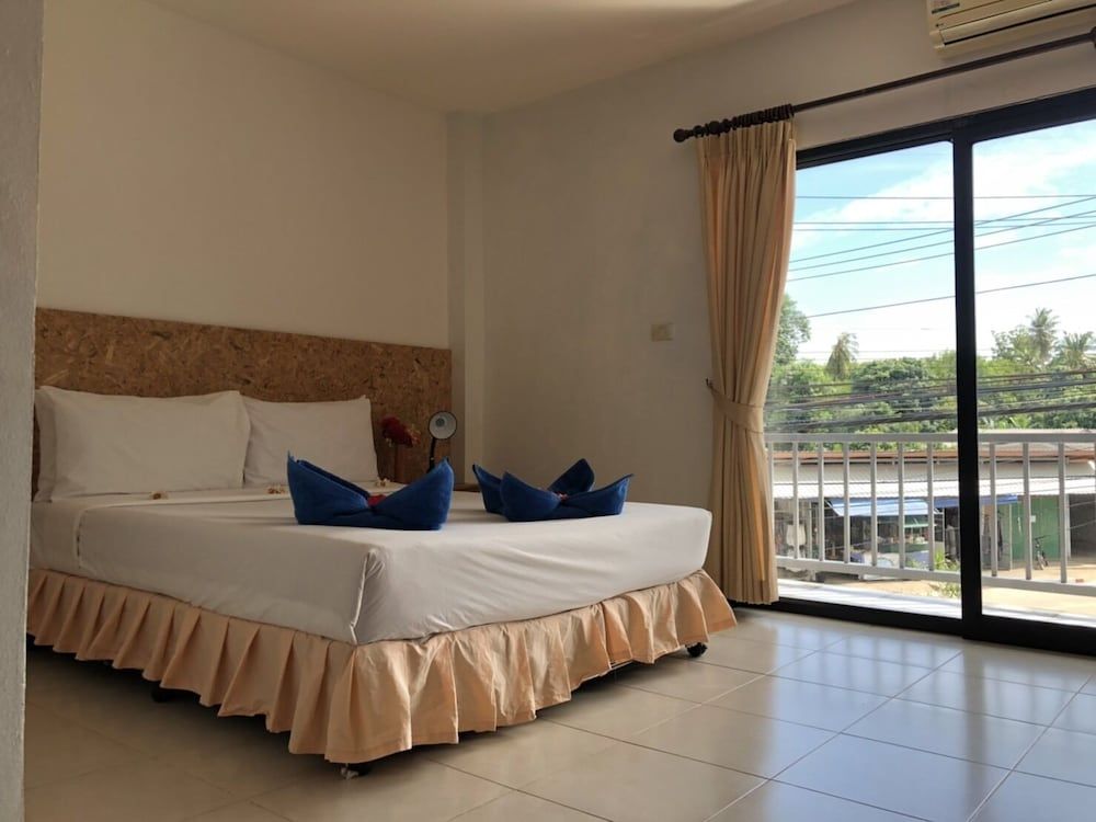 undefined Bann Anattaya Koh Yao Noi