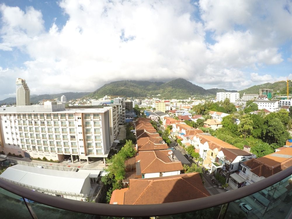 Phoenix Grand Hotel Superior Twin Room 10