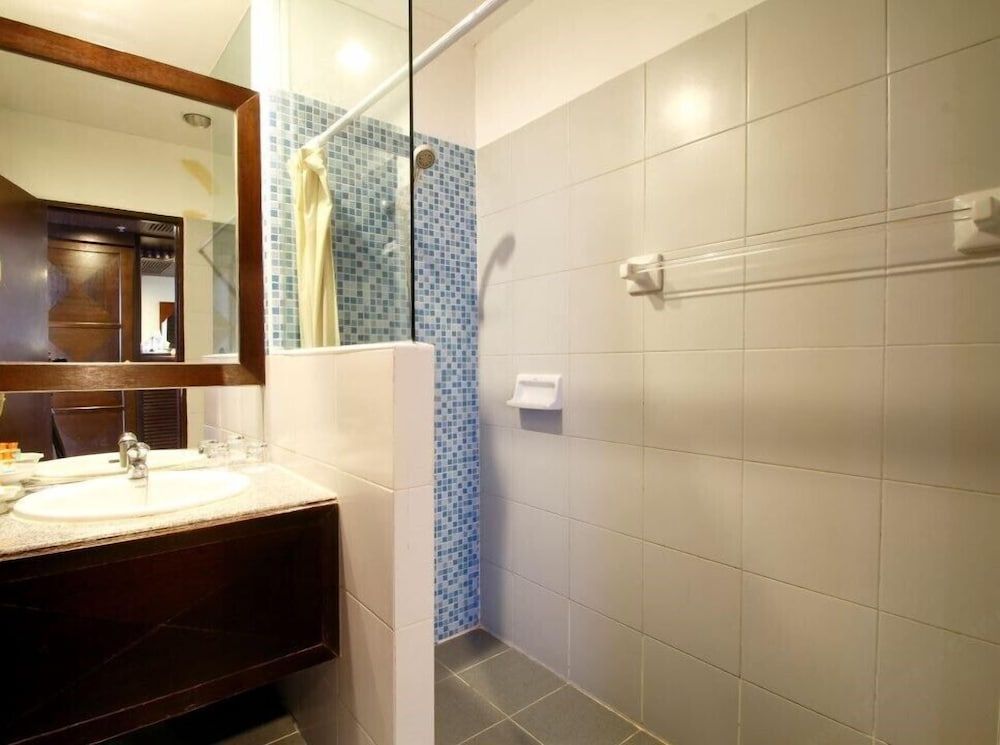 Princeton Bangkok Superior Room 4