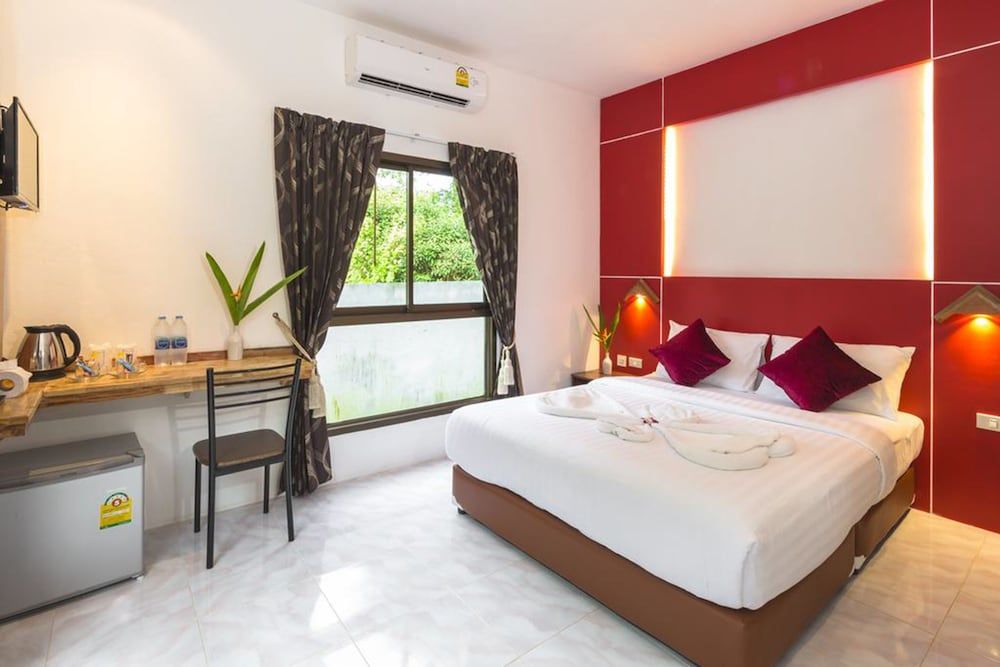 undefined Modern Resort at Naiyang 4