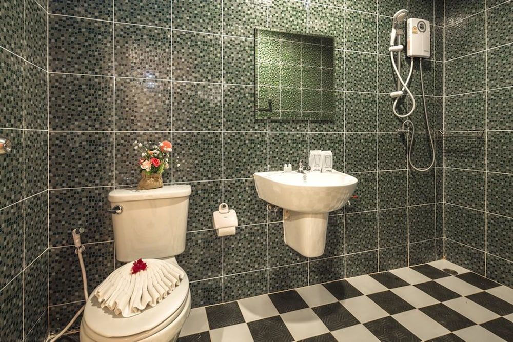 undefined Modern Resort at Naiyang 8