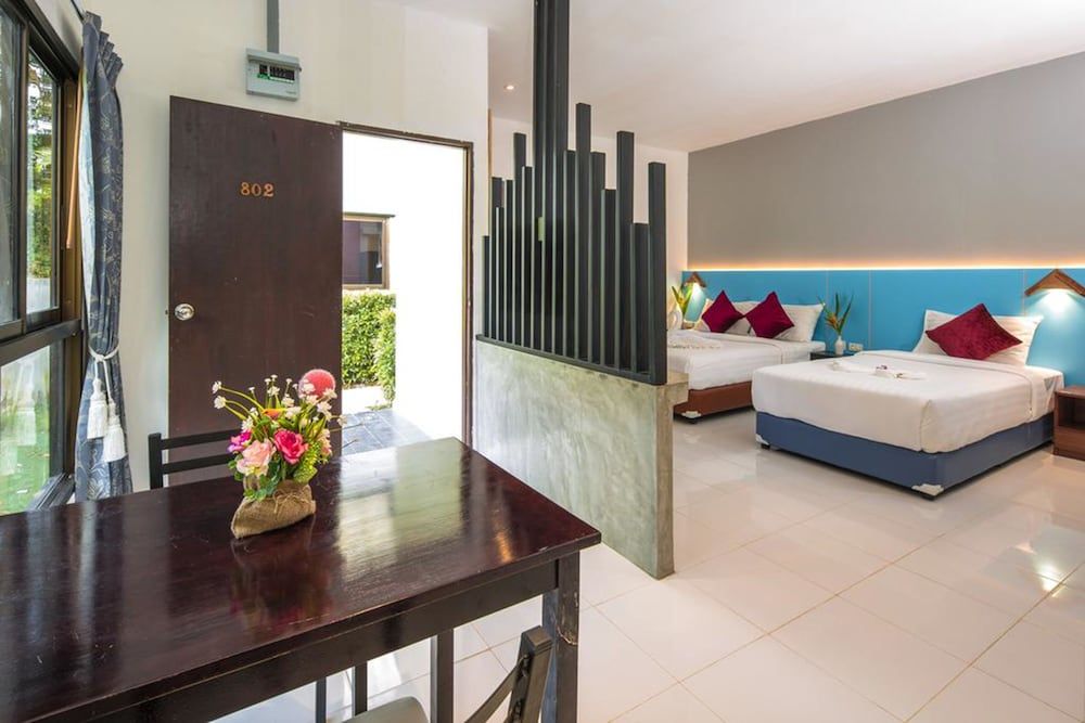 undefined Modern Resort at Naiyang 7