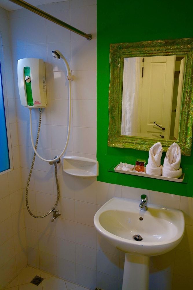 Bunthomstan Guesthouse Standard Room 3