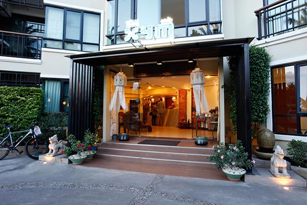 undefined The XYM Hotel 5