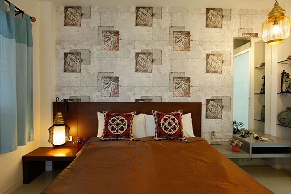 undefined The XYM Hotel