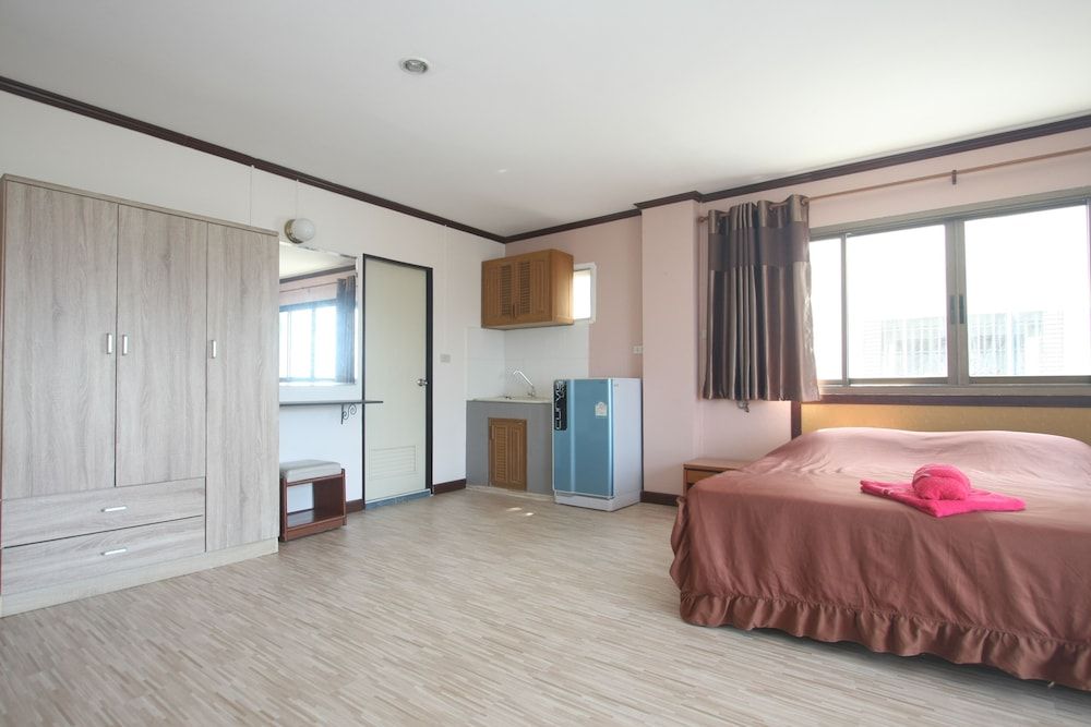 undefined Chantorn Jomtien Guesthouse 1 2