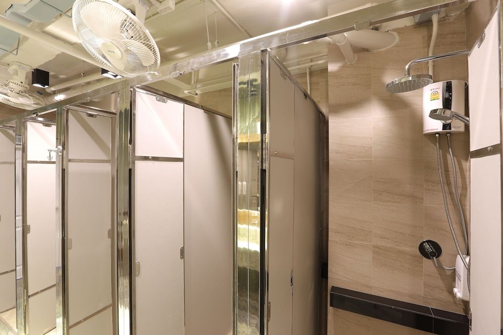 Pop-In Hostel Aonang Mixed 8 Beds Dorm 3