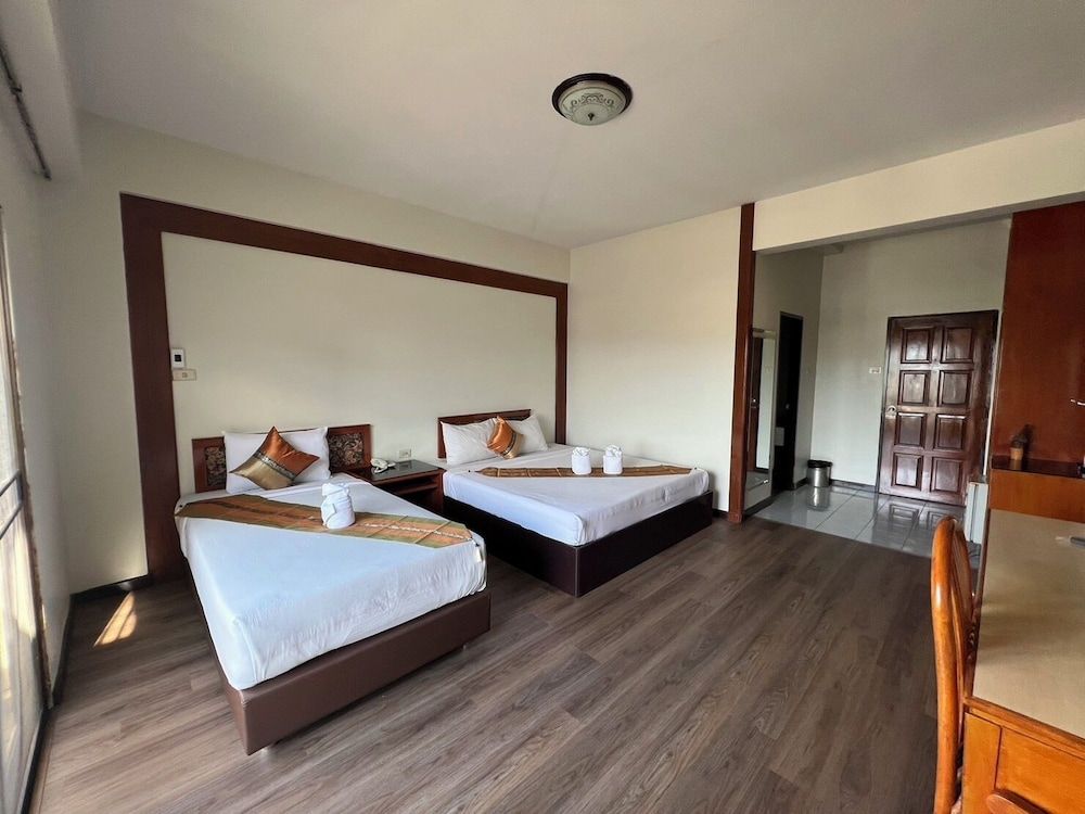 Standard Triple Room, 1 Bedroom, City View