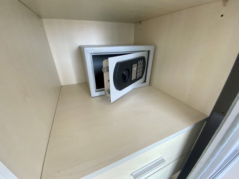 Art on The Hill by PSR ASIA Two Bedroom Apartment 12