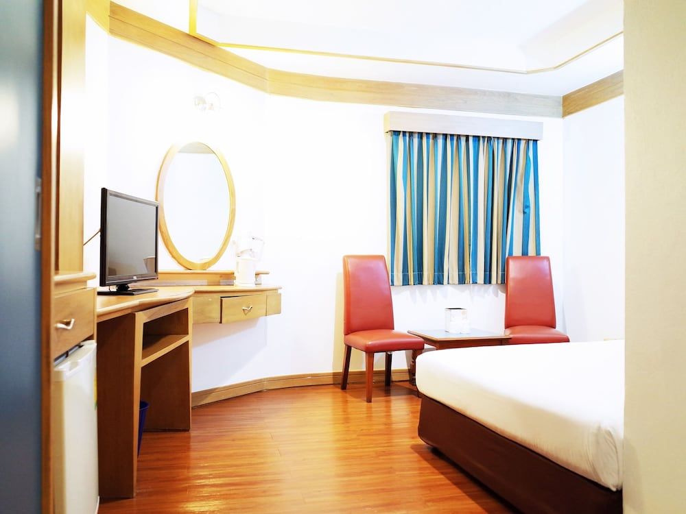 undefined The Bavana Surawong Bangkok 5