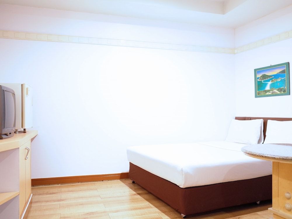 undefined The Bavana Surawong Bangkok 6