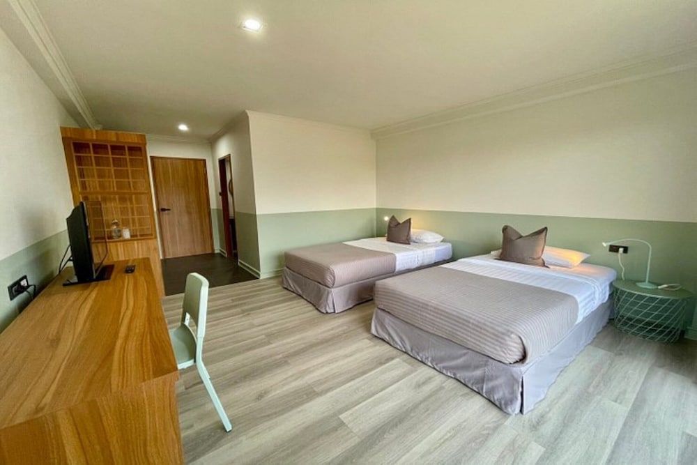 Garden Paradise Hotel & Serviced Apartment New Standard 6