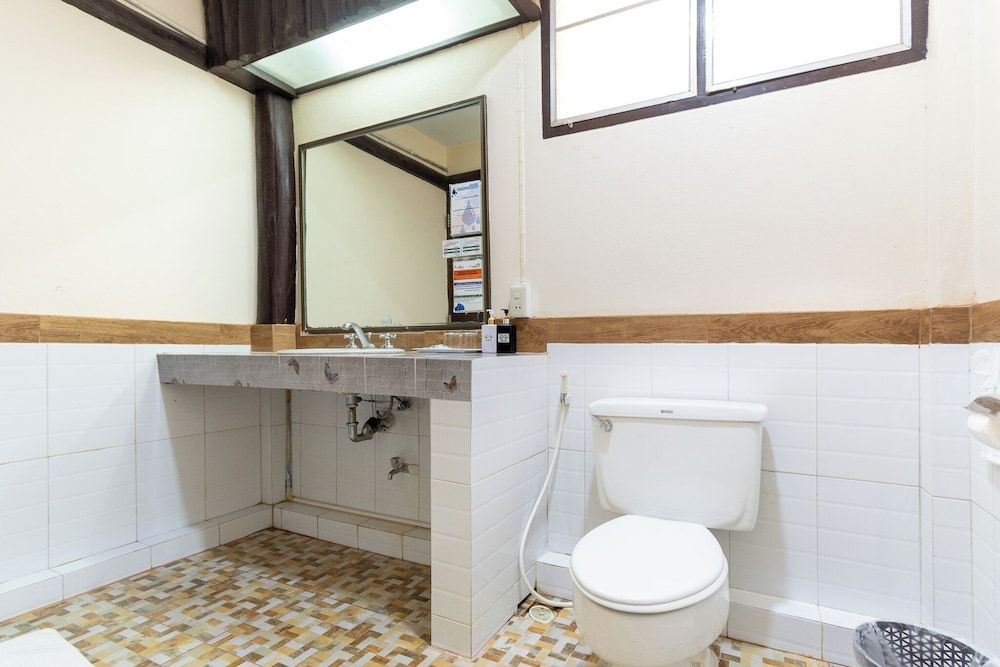 Pung-waan Resort Kanchanaburi Standard Double Room 7