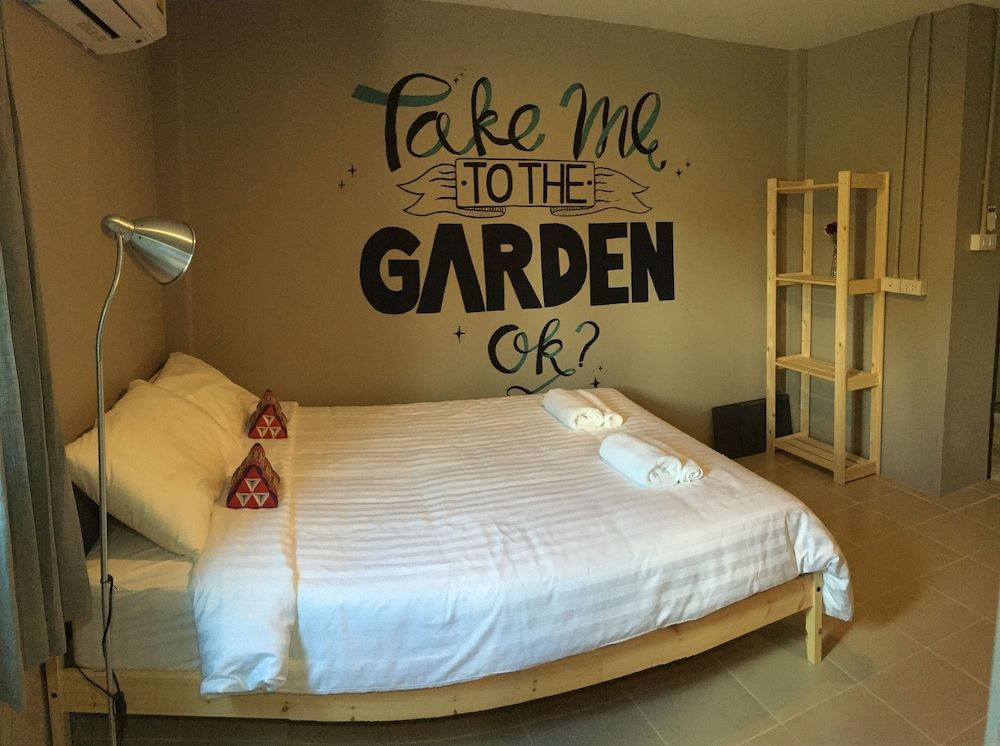 Wanmai Herb Garden Take Me to The Garden