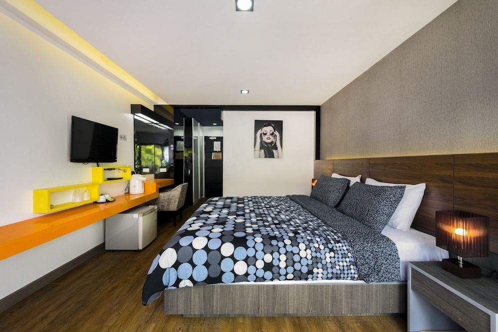 The Loft Seaside Sriracha Superior Room 7