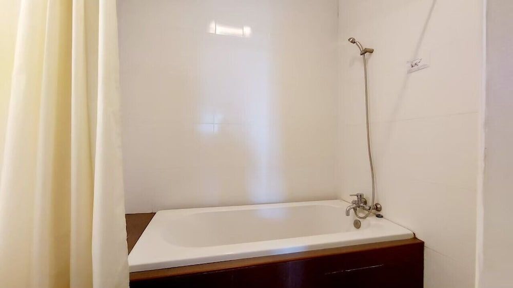 J Park Hotel Superior Double Room 5