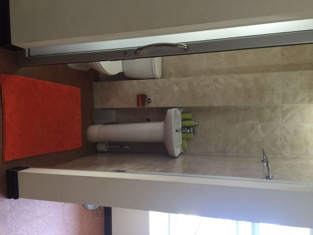 Merlin Plaza Apartments Superior Apartment 11