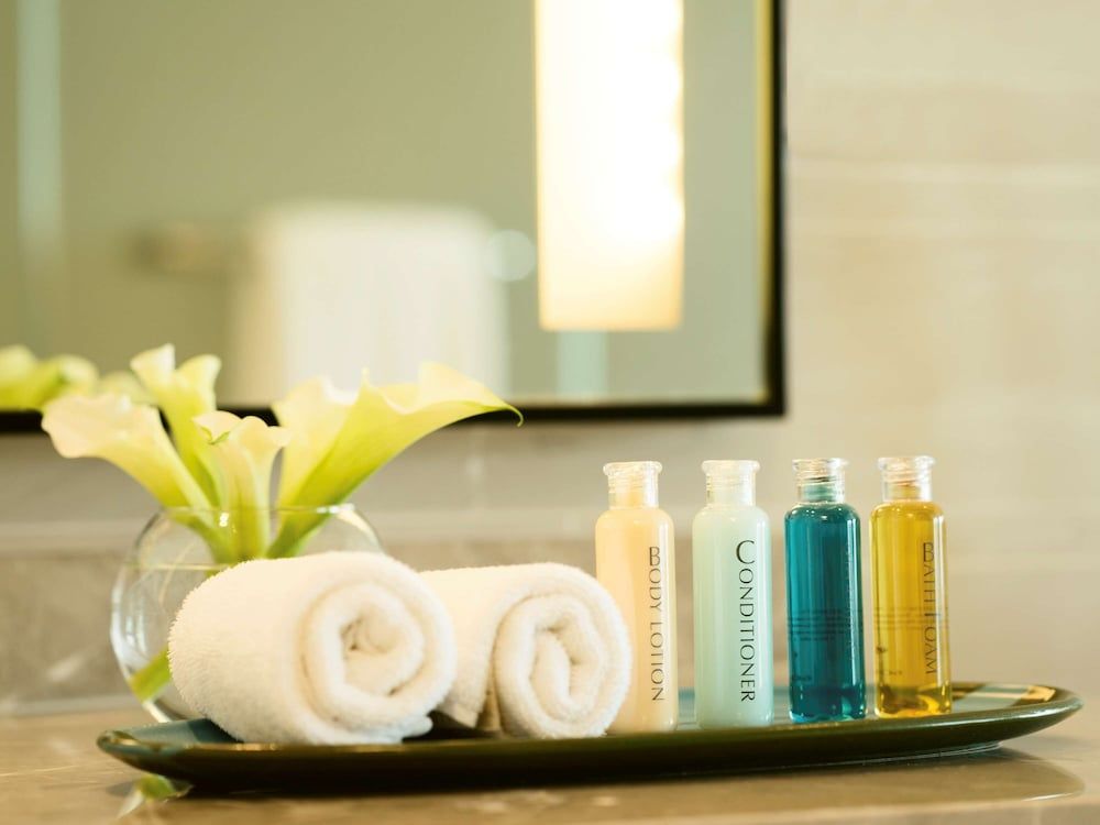 Mövenpick Siam Hotel Na Jomtien Pattaya Deluxe Twin Room, 2 Twin Beds, Sea View 5