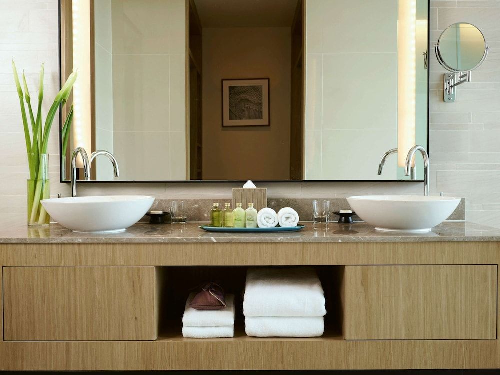 Mövenpick Siam Hotel Na Jomtien Pattaya Deluxe Twin Room, 2 Twin Beds, Sea View 7