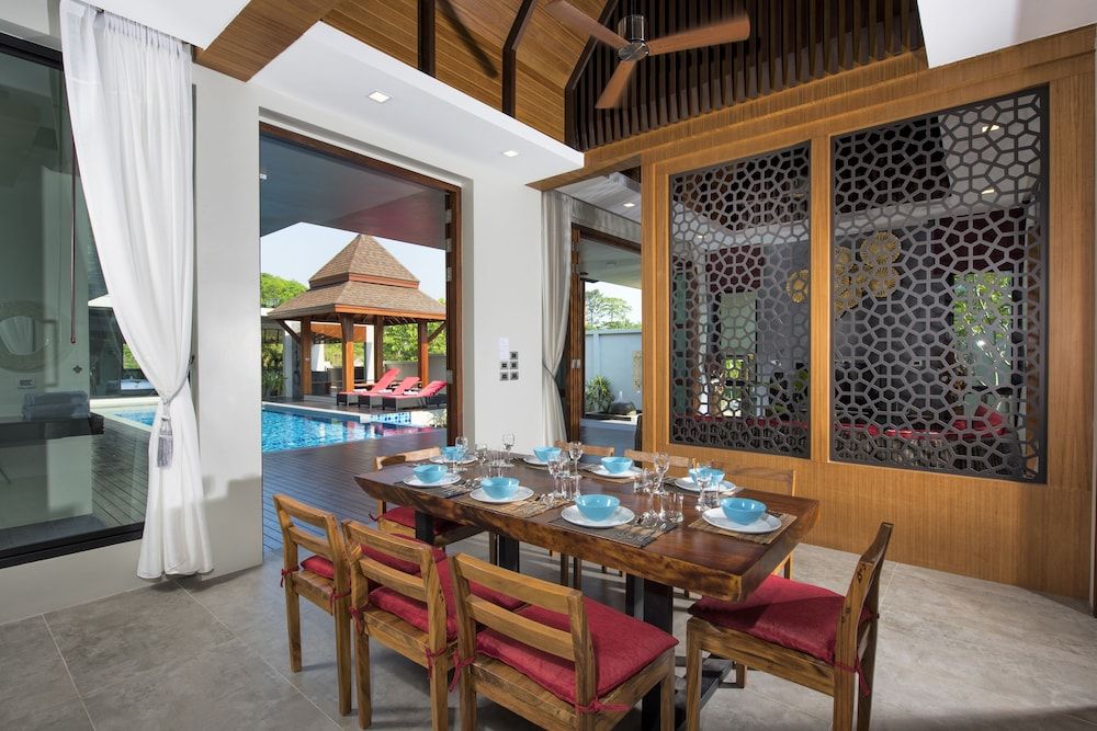 Narintara Villas Luxury Villa, 4 Bedrooms, Accessible, Pool View 13