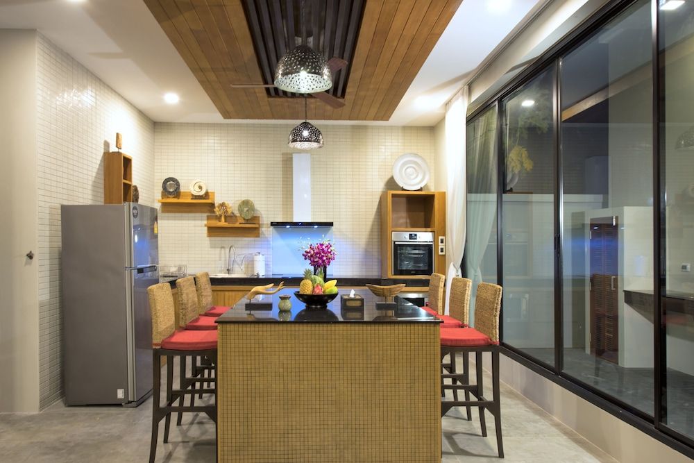 Narintara Villas Luxury Villa, 4 Bedrooms, Accessible, Pool View 12